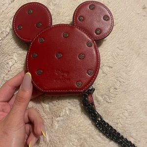 ✨Disney x Coach coin purse✨